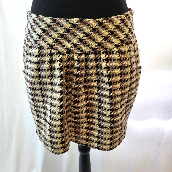 Pleated Tweed Mini Skirt - Picture 2 of 5